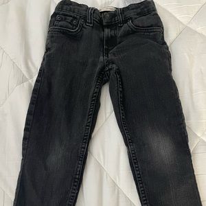 Toddler boys black Levi’s jeans